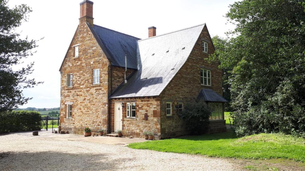 Cockley Hill Farm Bed & Breakfast Brackley  Buitenkant foto
