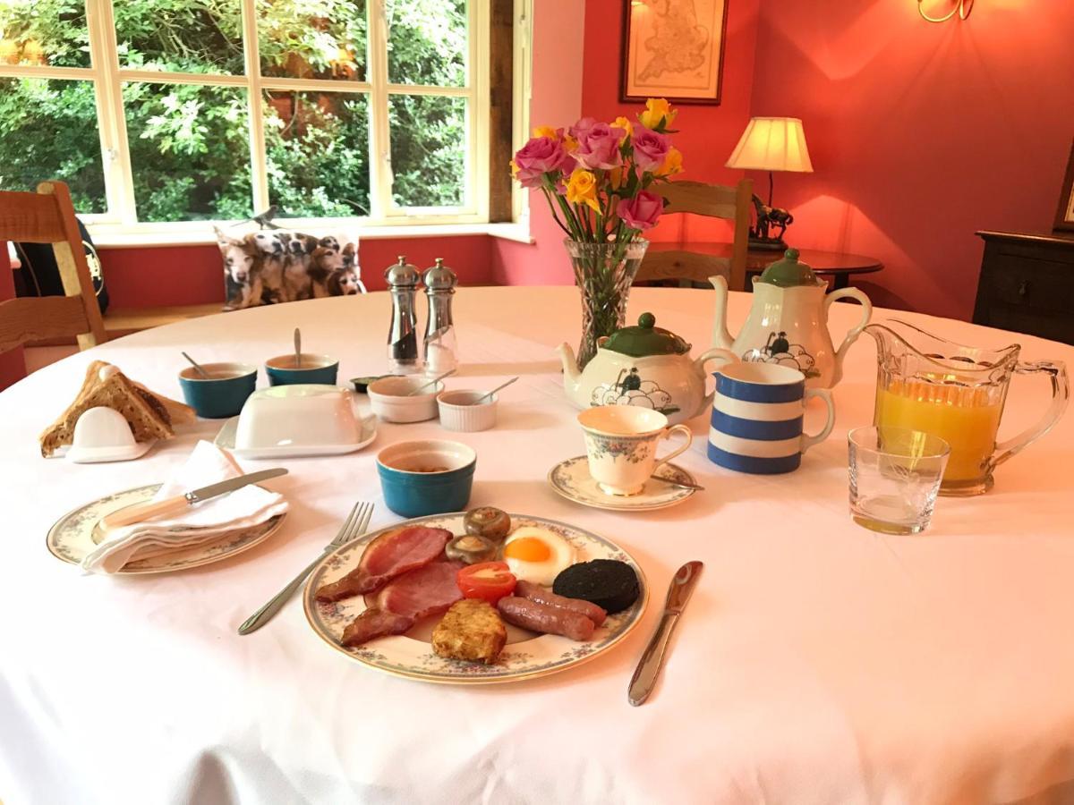 Cockley Hill Farm Bed & Breakfast Brackley  Buitenkant foto